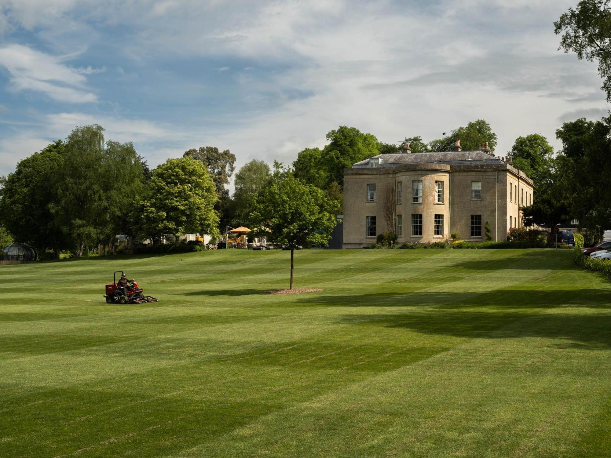 Bishopstrow Hotel And Spa - Small Luxury Hotels Of The World Warminster Bagian luar foto